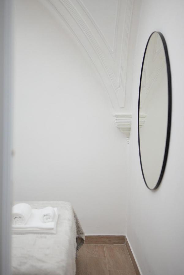Suite 241 Катания Екстериор снимка