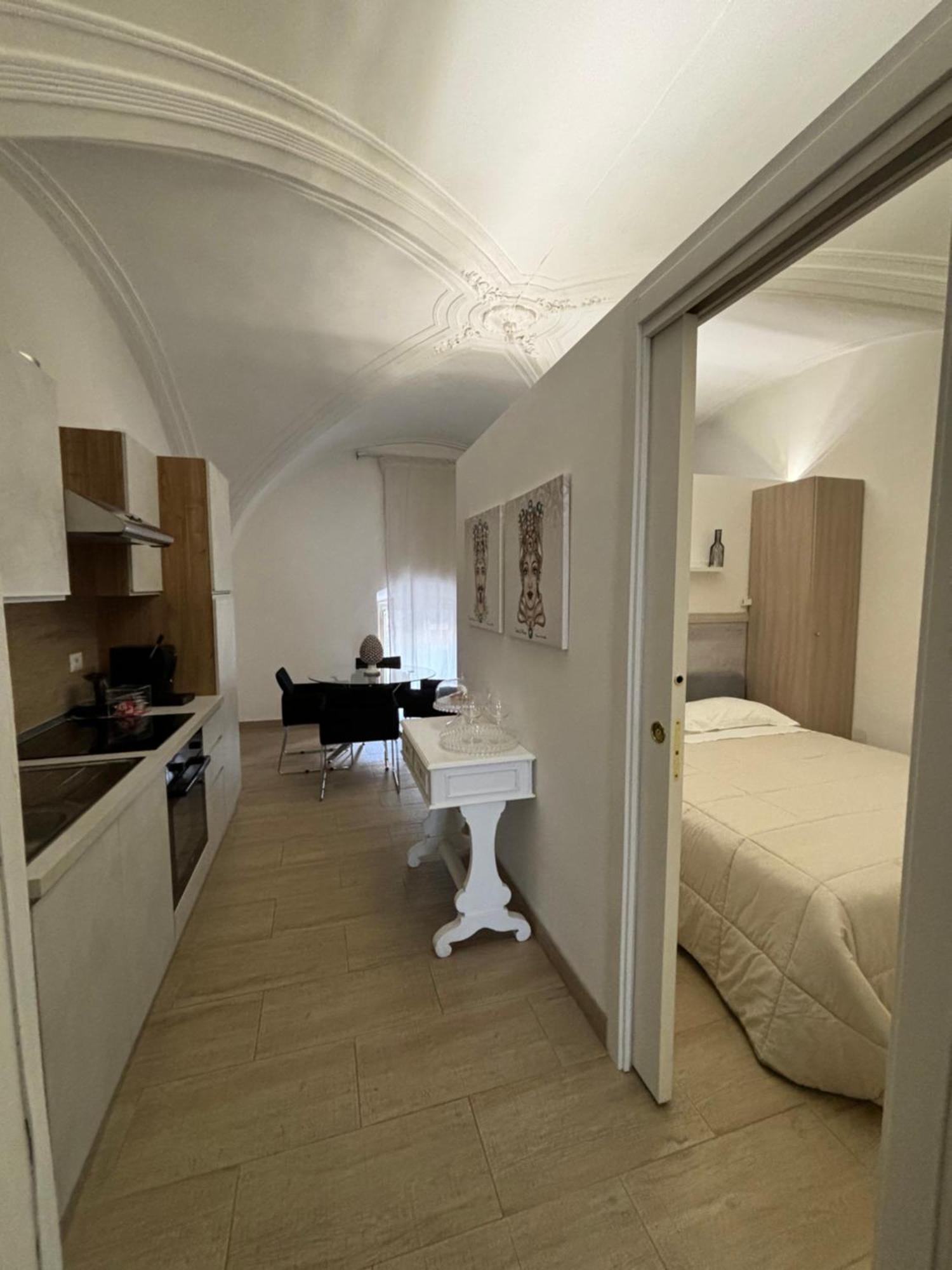 Suite 241 Катания Екстериор снимка